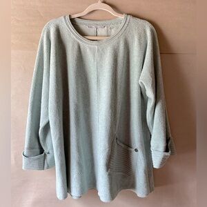 Hugs from Soft Surroundings pullover. Mint green. Size M